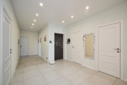 Продається 3-кімнатна квартира в ЖК «Варшавський» фото 13 Продається 3-кімнатна квартира в ЖК «Варшавський» фото 13