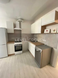 ������ 1� �������� 39,9 ��.� , �� 12-�� ������ 25-����������� ������� � �� ��������� �������. ���� 1