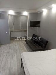 Пропонується до продажу комфортна та світла квартира-студія за адресою: вул. Героїв полку «Азов» (колишня Маршала Малиновського), 28Б. фото 1 Пропонується до продажу комфортна та світла квартира-студія за адресою: вул. Героїв полку «Азов» (колишня Маршала Малиновського), 28Б. фото 1