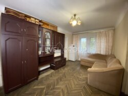 Продам 3к квартиру, 10 хв. до м. Чернігівська! Пр. Каденюка 20а фото 1 Продам 3к квартиру, 10 хв. до м. Чернігівська! Пр. Каденюка 20а фото 1