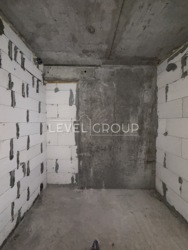 ������ 1 �� �������� �� 4U, 44�2, ������������� �-�, ����� ������ 15 �� ���� 10