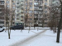 ��������� �������� 3-������� �������� ��� ����� ���. ����� ������ 32-� ����������� �����. ���� 12