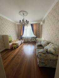 ������ �������� 240 ��.� �� ���������� 103. ����� ���� 11