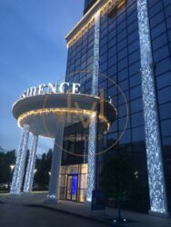 2  70 .   Podil Plaza & Residence    8