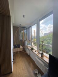 2  70 .   Podil Plaza & Residence    7