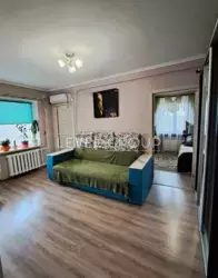 ��������� 3-������� �������� ������ 50 �² ���. ̳������� 42� ���� 10