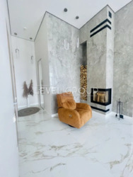     RiverStone  11
