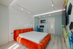 2-    VIP  Obolon Residences. .  14