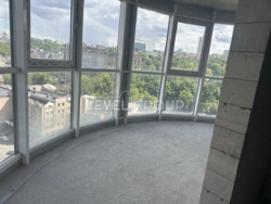  2-     Podil Plaza & Residence  6