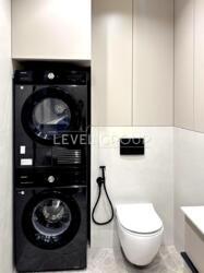 ������ 3-������� �������� � �� White Lines ���� 9