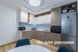 ������ �������� 3-������� �������� �� �����. ���������� 1� ������� ,�������� ���� 10