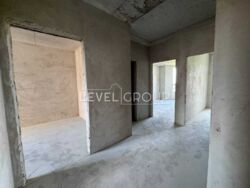 3-     (Sofia Residenc).  3