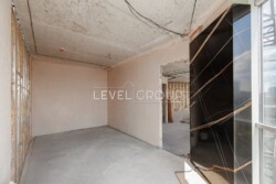     4       'Podil Plaza & Residence'  . 73  11