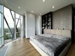       Sherwood  9