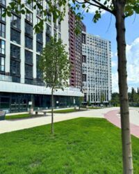      Dibrova Park.  1