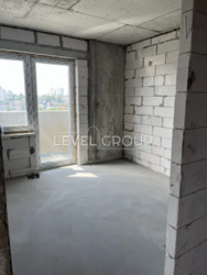 ����������� 1-� �������� � �� Family & Friends ���� 2