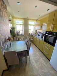 ������ 3-� �������� �� ���. ���������� ������, 2 (����� �������) � ������ ��������. ���� 2