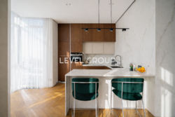 ������ 3-������� �������� | ������� | �� Park Stone ���� 5