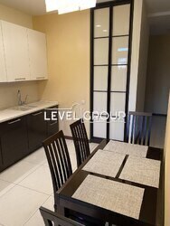 Продаж квартири 3 кімнатна з ремонтом 94м2 вул.Гната Хоткевича 10, метро Чернігівська 200м.. фото 2 Продаж квартири 3 кімнатна з ремонтом 94м2 вул.Гната Хоткевича 10, метро Чернігівська 200м.. фото 2