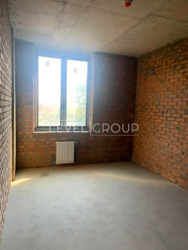 ��������� ������ 2-������� �������� (�����������) � �� Crystal Park Tower (�����-����). ���� 6