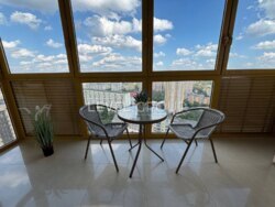 , 쳿, . (40- ), 58, 250 000$  7