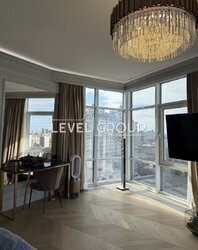 ����������� ����������� ������������ �������� ������ 120,4 �² �� 15 ������ � 17 � ����������� ������� �� ���. ѳ����� ��������, 44-�. ���� 21