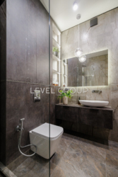  2-()       Crystal Park Tower  20