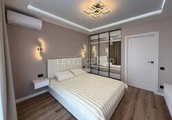 ����������� �� ������ �������� 1-������� �������� (42 �) � �� ����� ������ ���� 12