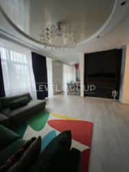 ����������� �� ������� �������� 3-������� �������� � �� �������� ����. ���� 2