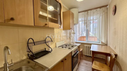 Борщагівка, проспект Любомира Гузара 17-а, колія швидкісного трамваю. фото 2 Борщагівка, проспект Любомира Гузара 17-а, колія швидкісного трамваю. фото 2