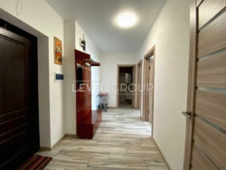 Продається 2к квартира . 67м2. Варшавський мікрорайон фото 4 Продається 2к квартира . 67м2. Варшавський мікрорайон фото 4