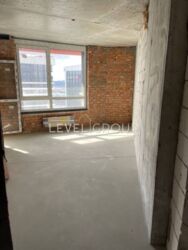 ������ 2� �������� 75�2 � �� 'GREAT', ����� �.�������� ���� 5