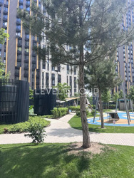 �� ������� ����������� 1-������� �������� � ��������� ��������� �������� Svitlo park ���� 8