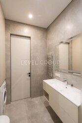    !  'Crystal Park Tower'!  4