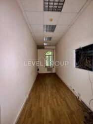 ����������� �� ������� ��������� ��������, �������� ������ �ᒺ������ ����� ������� (9 �����), ������������ �� 1 �� 2 �������� ��������� ����� � ����� ���� � �� ������ �������, 11 �������������� ������. ���� 10