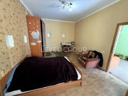 Пропонується до продажу простора квартира на вул. Лондонська, 7 фото 12 Пропонується до продажу простора квартира на вул. Лондонська, 7 фото 12