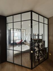  1-    Jack House .   7  12