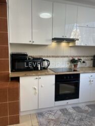 ����� ���� ����������� �������� 3-� �������� �� �������: ��� �����������, 8� ���������� ����� , ����� �������. ���� 12