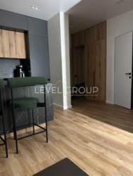  2-    SKY AVENUE  7