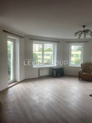 2-     .  () 10,   4