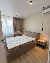 ������ 2-� �������� � �� ����� ����� 'Cappuccino House' ���� 8