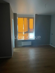  2-    UNO City House  8