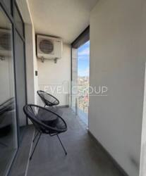 ����������� ����������� ������������ �������� ������ 120,4 �² �� 15 ������ � 17 � ����������� ������� �� ���. ѳ����� ��������, 44-�. ���� 37