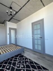 ������ 2-������� �������� 63 �2 � �� ParkLand �������� ���� 19