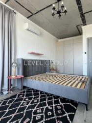 ������ 2-������� �������� 63 �2 � �� ParkLand �������� ���� 17