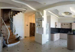 Продаж 4-кімнатної дворівневої квартири по вул. Хоткевича фото 1 Продаж 4-кімнатної дворівневої квартири по вул. Хоткевича фото 1