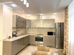 3кімн(100м2) з ремонтом на вул.Пчілки 8 фото 4 3кімн(100м2) з ремонтом на вул.Пчілки 8 фото 4