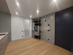  2-     , Garden City Residence' .  30,  47