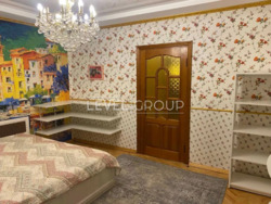 Продаж 3к на Тарасівська вул., 29/50 фото 1 Продаж 3к на Тарасівська вул., 29/50 фото 1