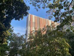 ��������� 2-������� �������� 61,9m², 21 ������, � ��������� �� ������ ���������� ������ 6 (���, ������������ �����). ���� 2